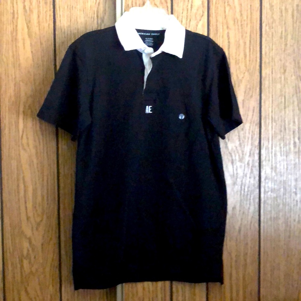 Black t-shirt
